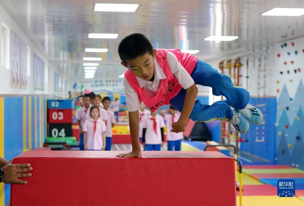 棋牌乐游戏中心